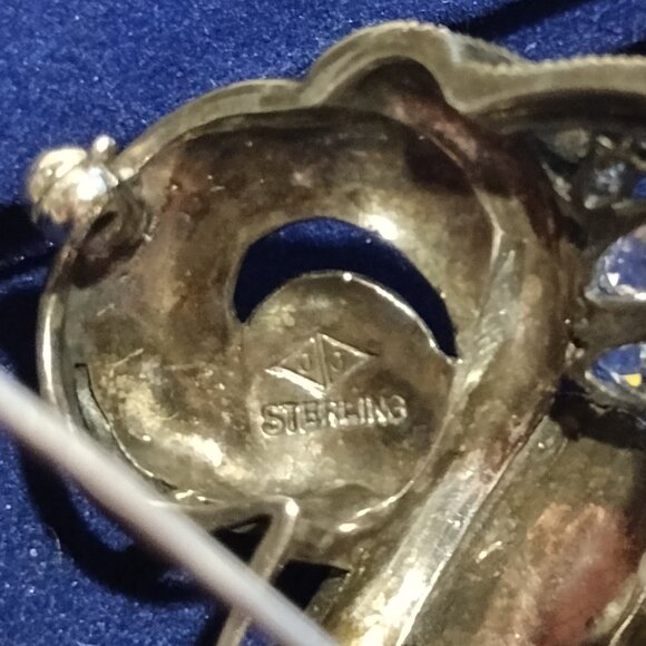 🎬Judith Jack Marcasite Sterling Silver Pearl Brooch - Picture 8 of 8